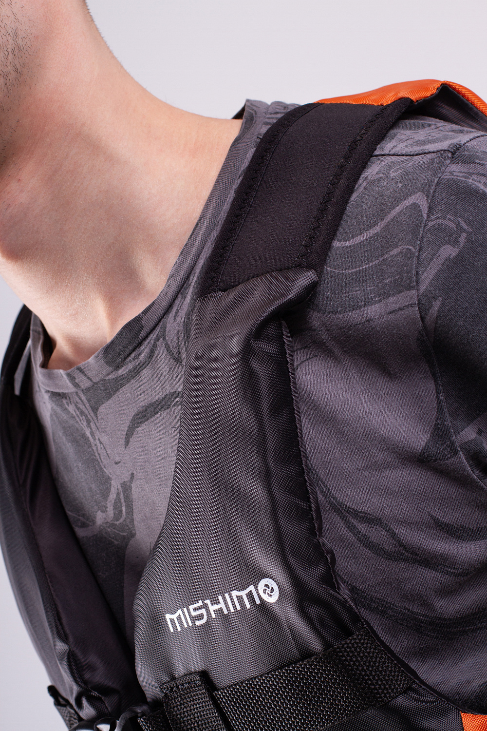 Жилет спасательный MISHIMO PRO Премиум качества Черно-оранжевый в Димитровграде Жилет спасательный MISHIMO PRO Премиум качества Черно-оранжевый в Димитровграде