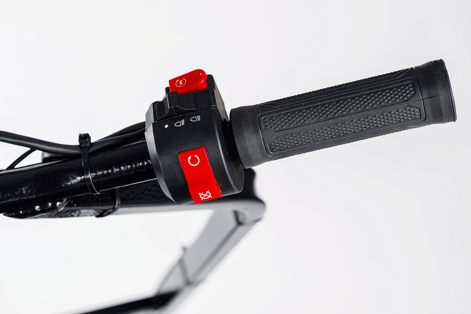 МОТОБУКСИРОВЩИК IKUDZO LONG 2.0 1700/500 EKR19 в Димитровграде МОТОБУКСИРОВЩИК IKUDZO LONG 2.0 1700/500 EKR19 в Димитровграде