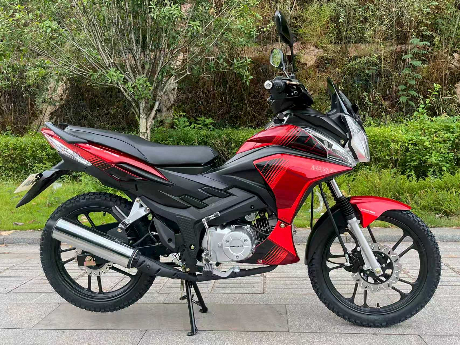 Мопед PROMAX STREET CROSS MAX 150 (49) в Димитровграде Мопед PROMAX STREET CROSS MAX 150 (49) в Димитровграде