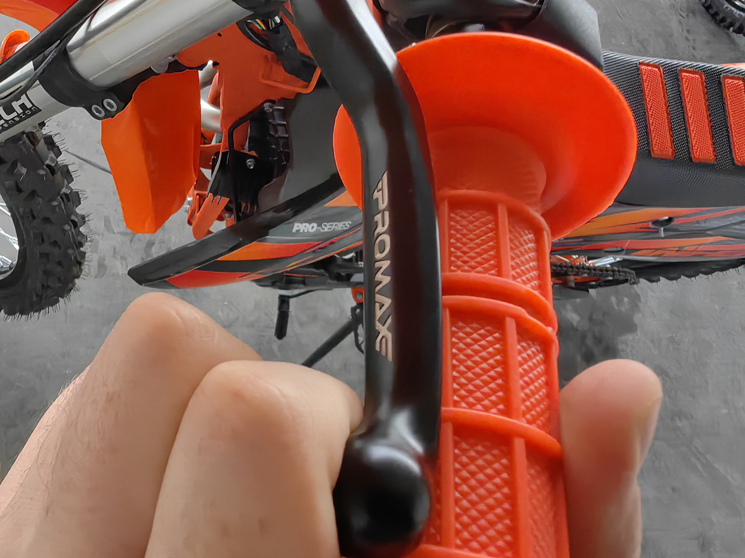 Кроссовый мотоцикл PROMAX INFERNO 380 (4 valves, 6 gears) в Димитровграде Кроссовый мотоцикл PROMAX INFERNO 380 (4 valves, 6 gears) в Димитровграде