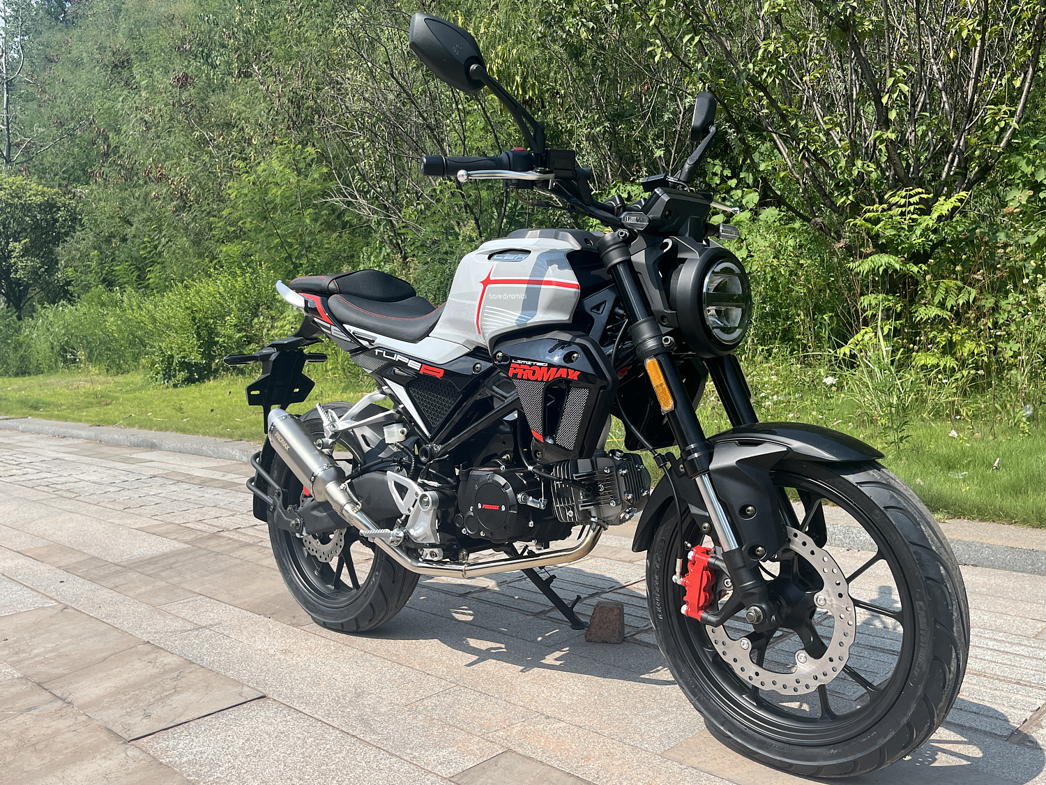 Мопед PROMAX CB130R (49) в Димитровграде Мопед PROMAX CB130R (49) в Димитровграде