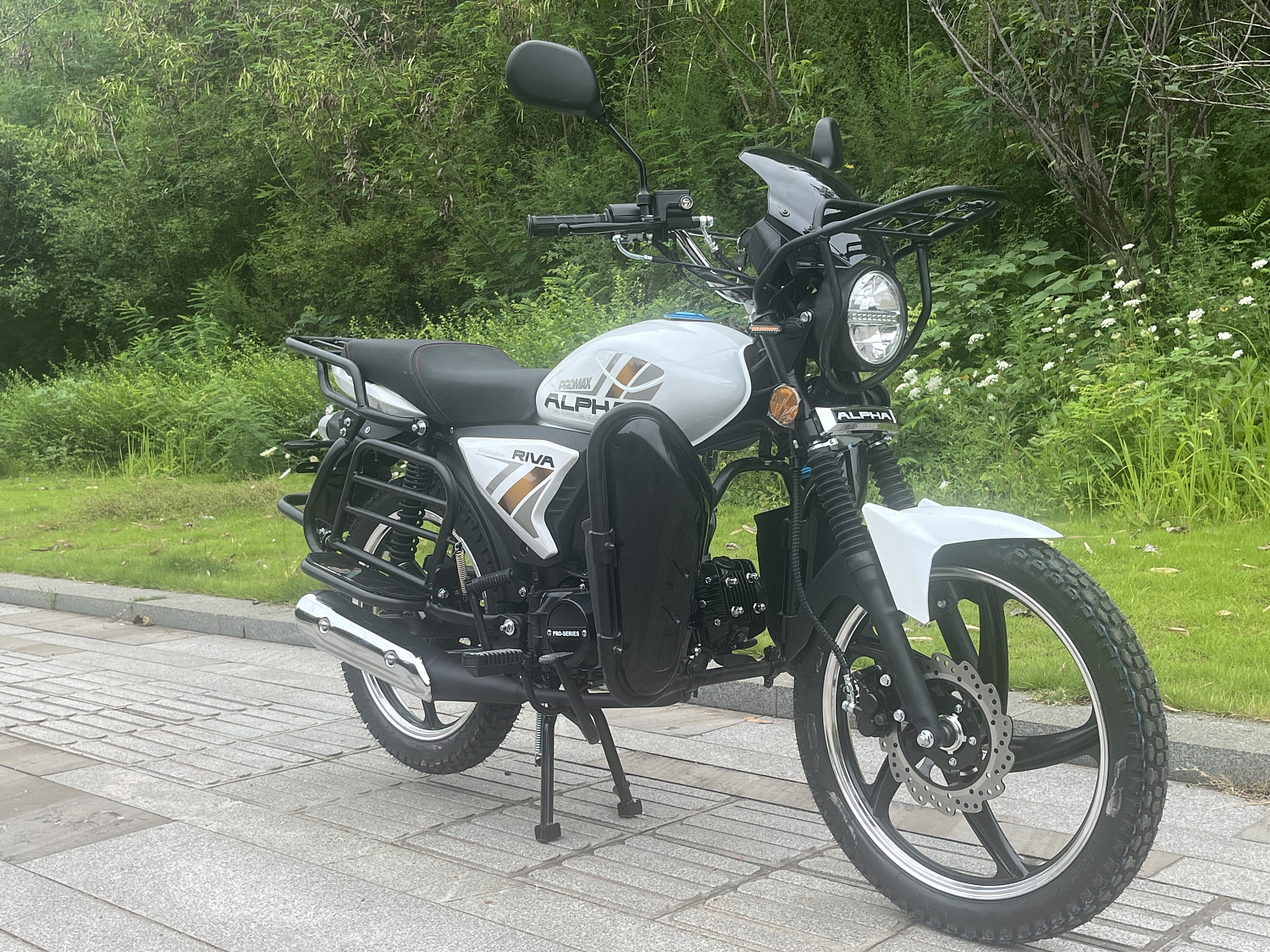 Мопед PROMAX ALPHA RIVA OFF-ROAD 130(49) в Димитровграде Мопед PROMAX ALPHA RIVA OFF-ROAD 130(49) в Димитровграде