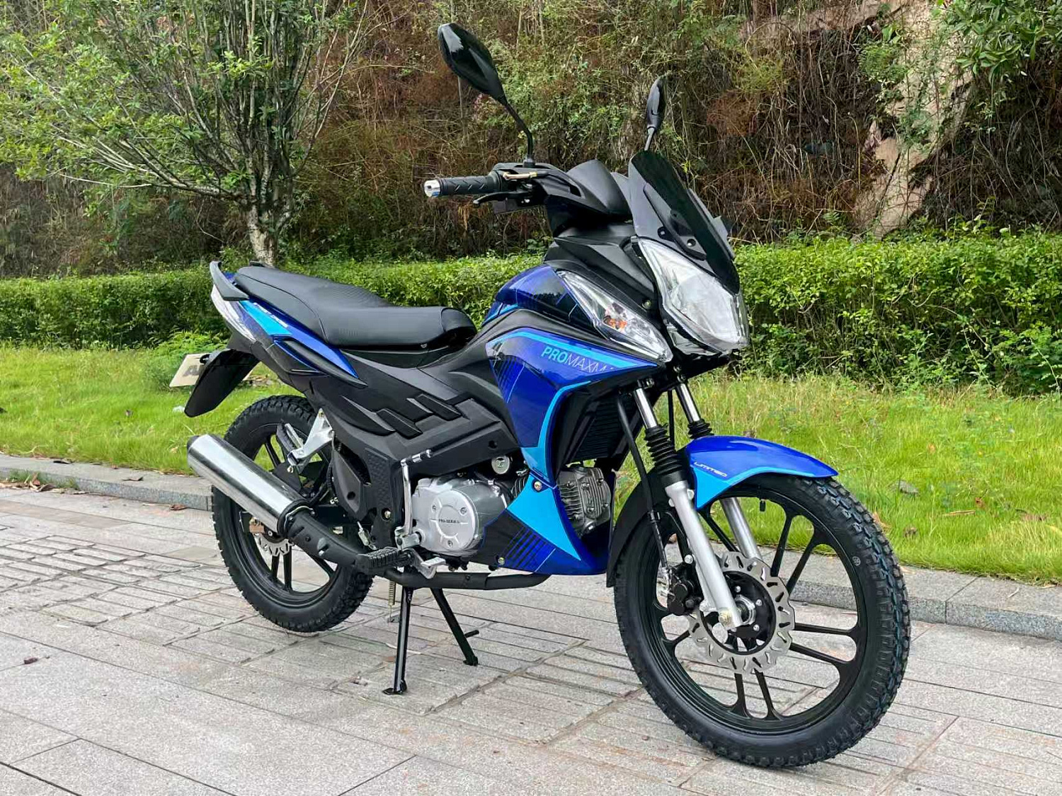 Мопед PROMAX STREET CROSS MAX 150 (49) в Димитровграде Мопед PROMAX STREET CROSS MAX 150 (49) в Димитровграде