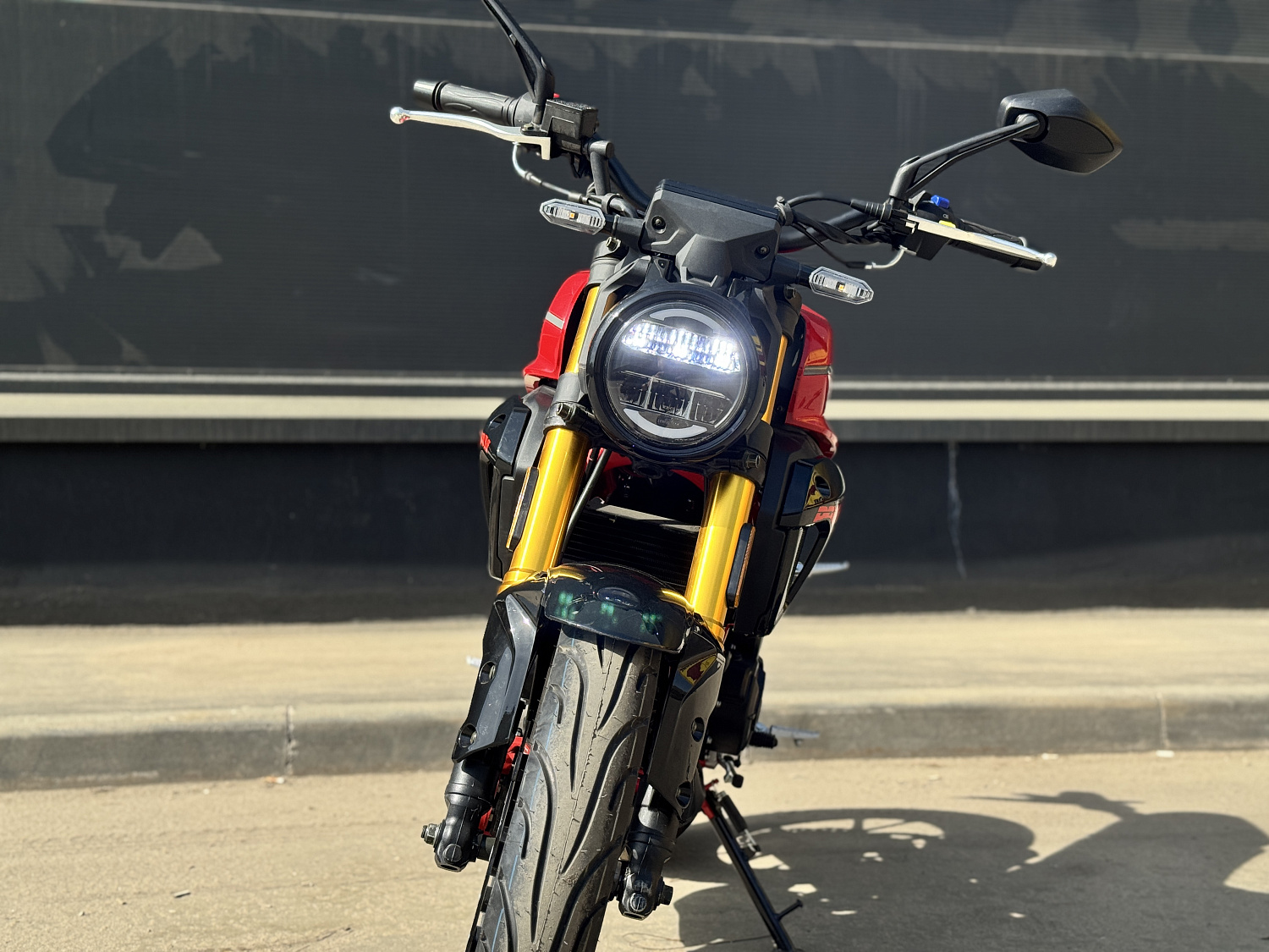 Мотоцикл PROMAX CB300 в Димитровграде